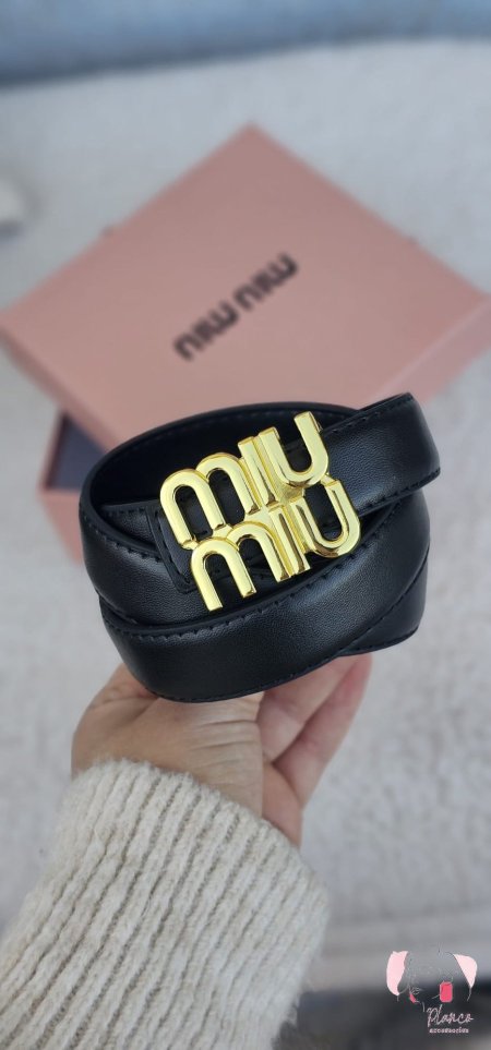 حزام Miu Miu