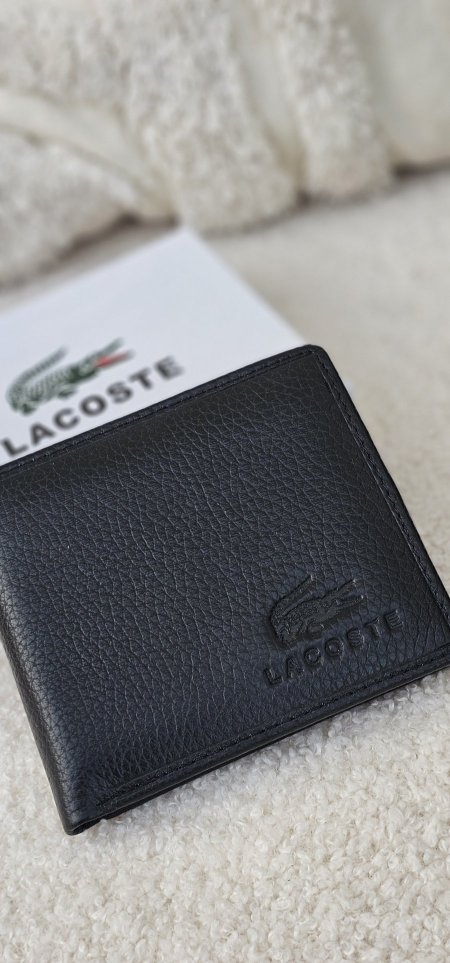 جزدان لاكوست