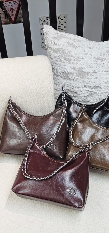 شنطه شبيه لكوتش