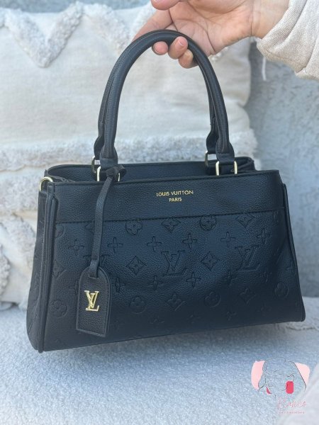 شنطة Louis Vuitton