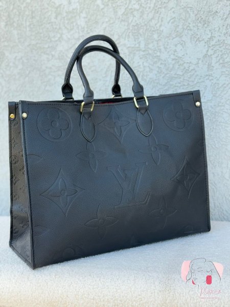 شنطة Louis Vuitton