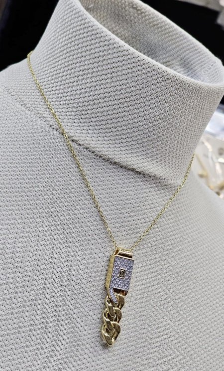 Gold necklace مطابق للدهب