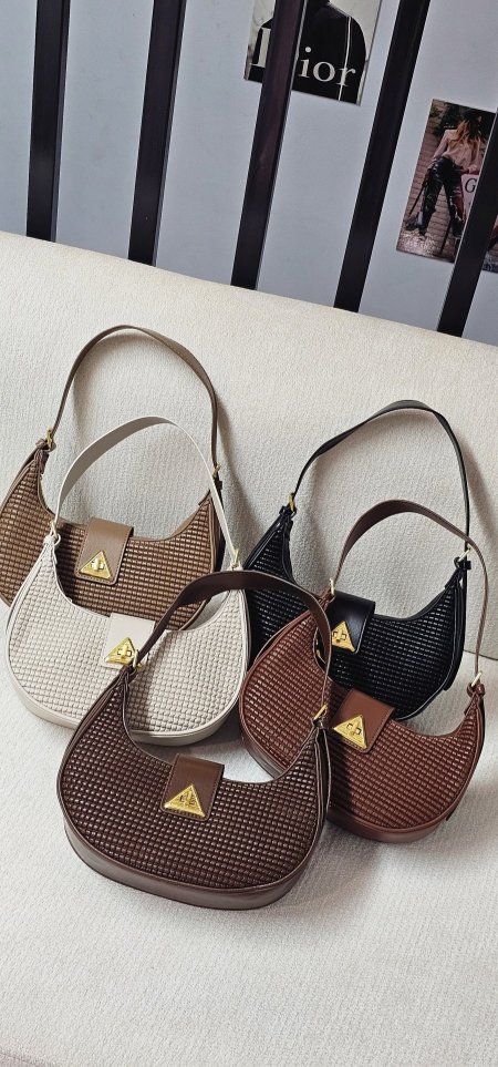 كوبي البرادا