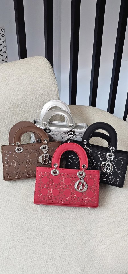 الليدي ديور دي جوي