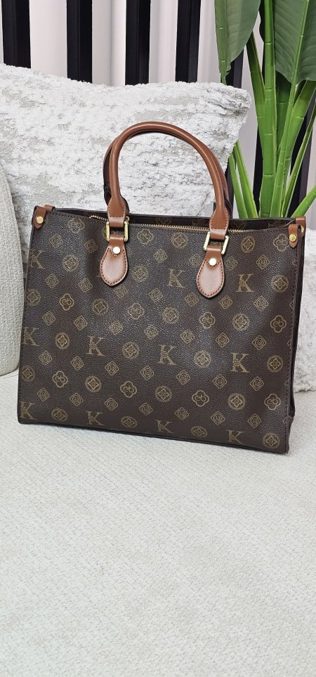 شبيه LV