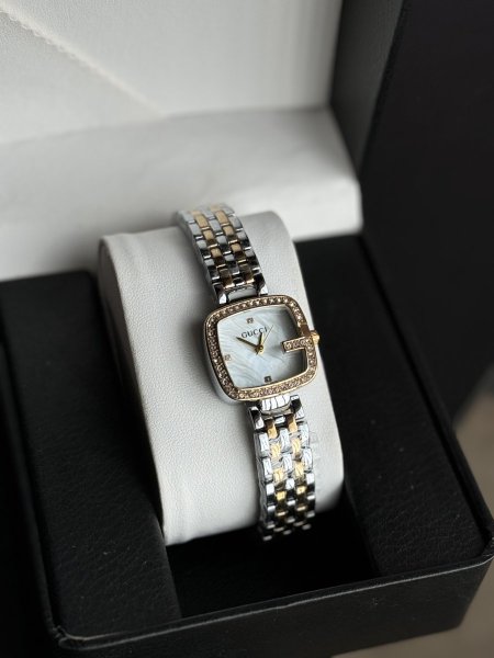 Gucci watch